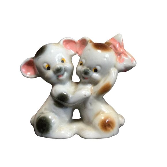 Vintage Vantellingen Hugging Pat Pending Bears Figurines Whatnot Decor - Picture 1 of 8
